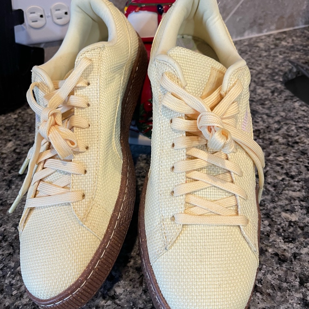 Puma shoes